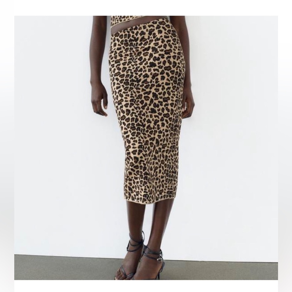Zara cheetah pencil skirt